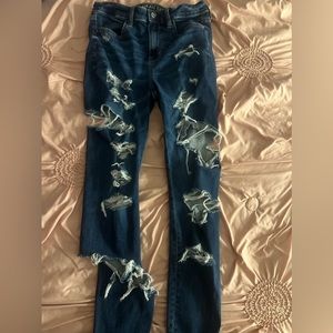 american eagle ripped jeans